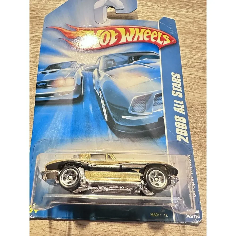 Hot Wheels 1:64 2008 All Stars Corvette '63 Gold Diecast Unopened Box New H7